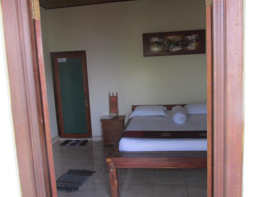 Bo'S Bungalows And Restaurant Otel Bali Dış mekan fotoğraf
