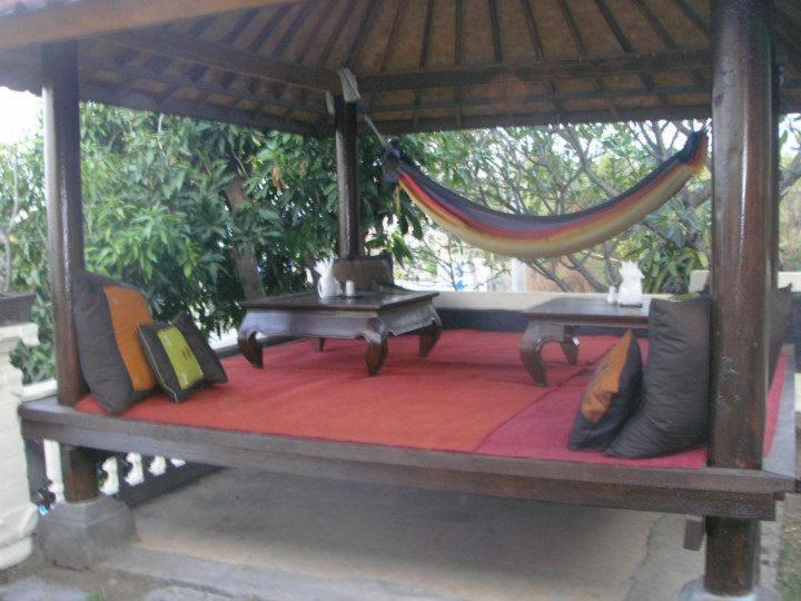 Bo'S Bungalows And Restaurant Otel Bali Dış mekan fotoğraf