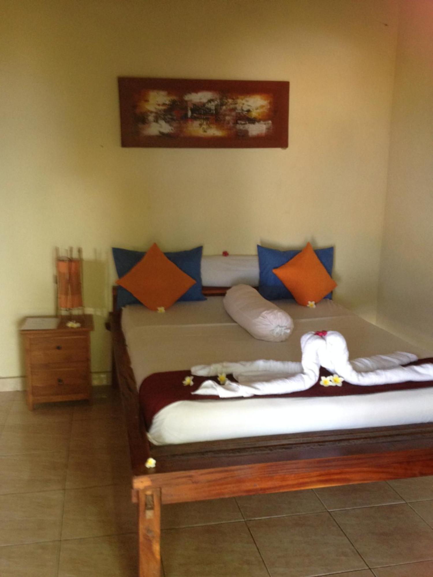 Bo'S Bungalows And Restaurant Otel Bali Dış mekan fotoğraf